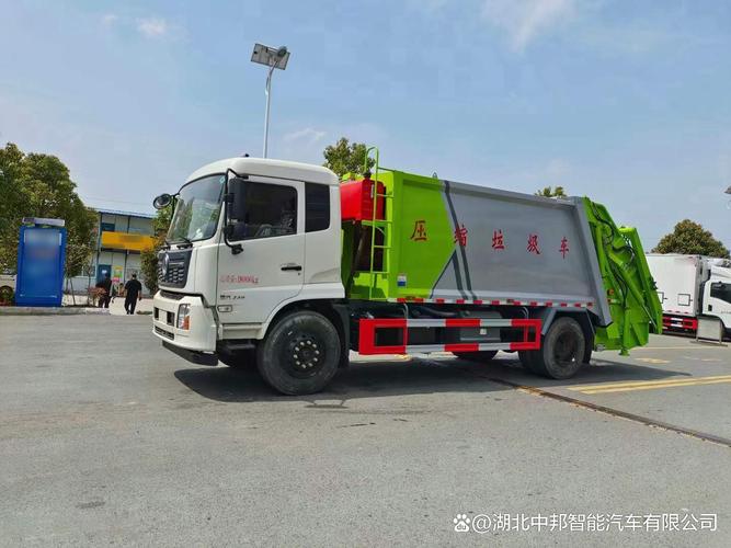 這款壓縮垃圾車真的太贊啦！揭秘它時(shí)尚外觀背后的硬核實(shí)力